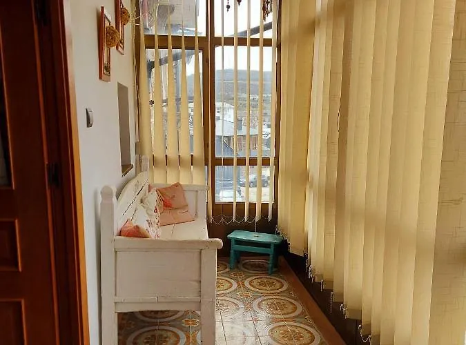 Casa Maruja, 펜션 푸에블라 데 사나브리아